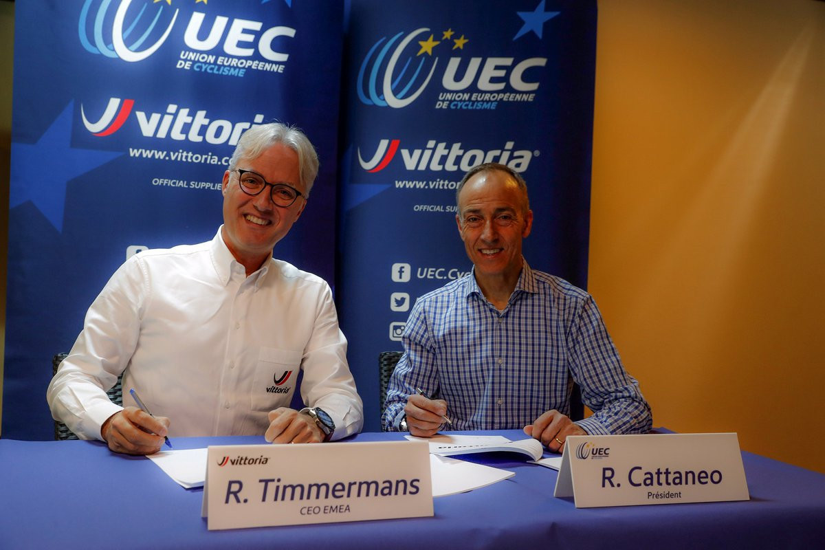 The UEC have extended an agreement with neutral service provider Vittoria Emea ©UEC