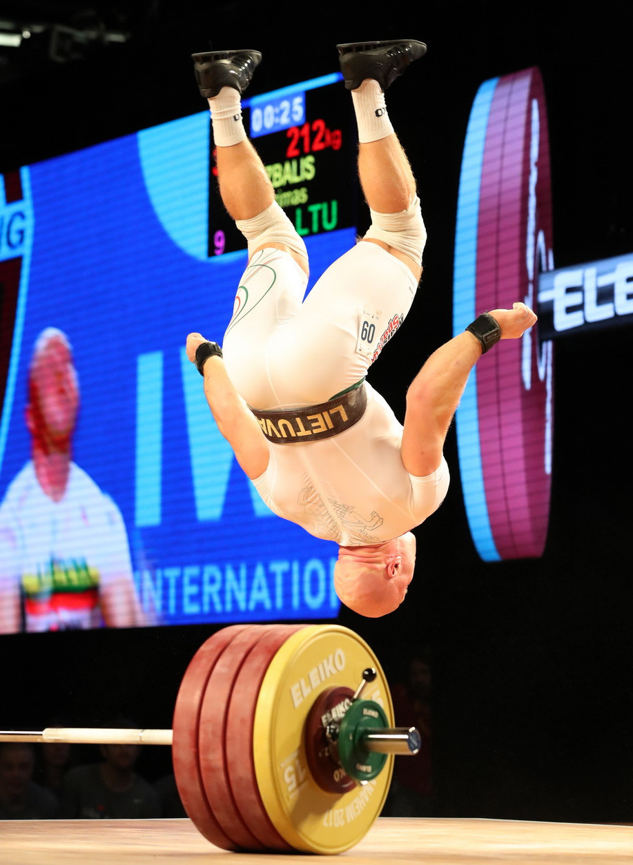 Lithuania’s Aurimas Didzbalis was the overall silver medallist and celebrated in style ©IWF