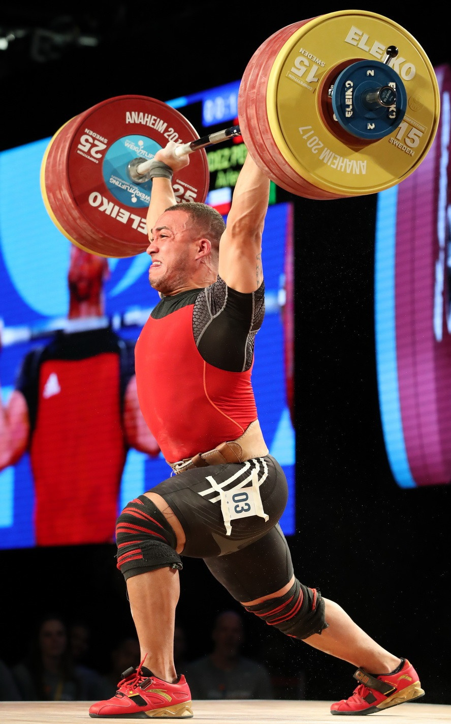 Chile's Arley Mendez Perez dominated the men's 85kg competition ©IWF