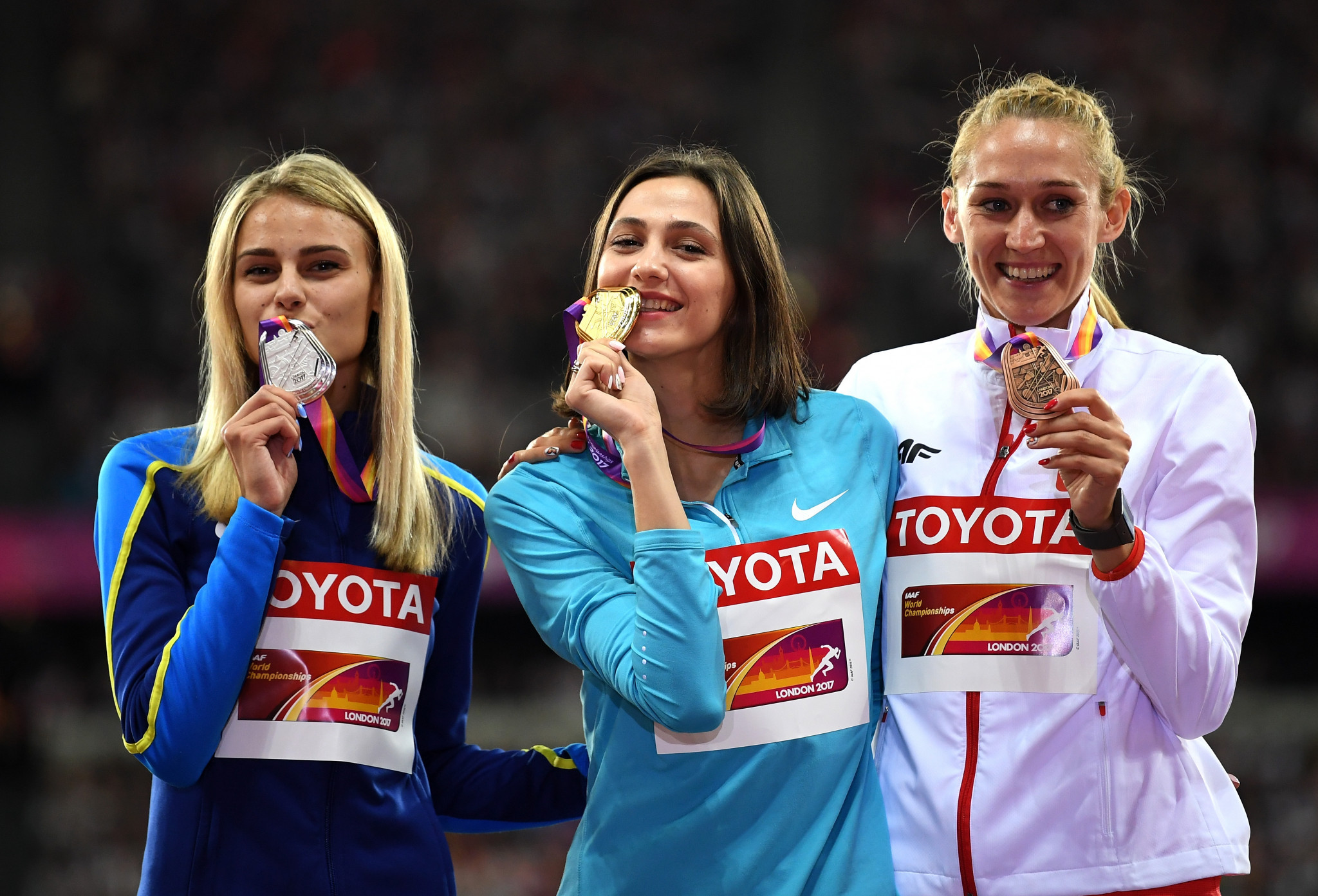 High jumper Maria Lasitskene, centre, was among the Russian athletes forced to compete as a neutral at the 2017 IAAF World Championships in London ©Getty Images
