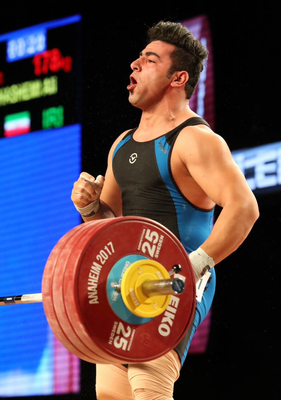 Hashemi ended with a total of 404kg after winning the snatch with 183kg and finishing third in the clean and jerk with 221kg ©IWF