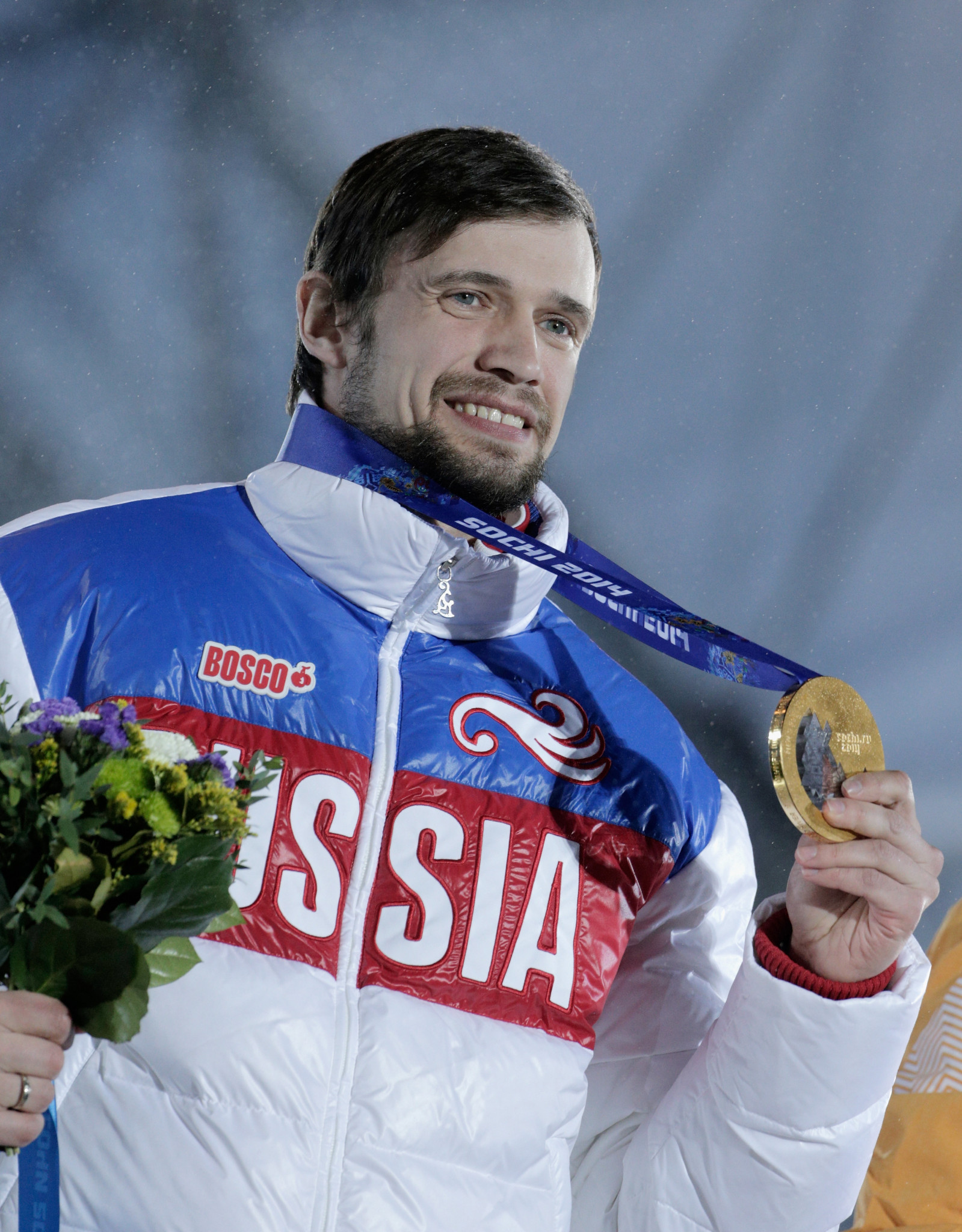 Aleksandr Tretiakov pictured with his men's skeleton medal at Sochi 2014 ©Getty Images