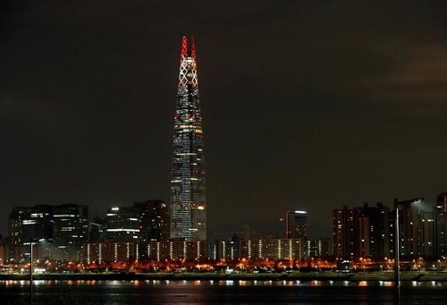 Tallest building in South Korea to display Olympic Torch LED until end of Pyeongchang 2018
