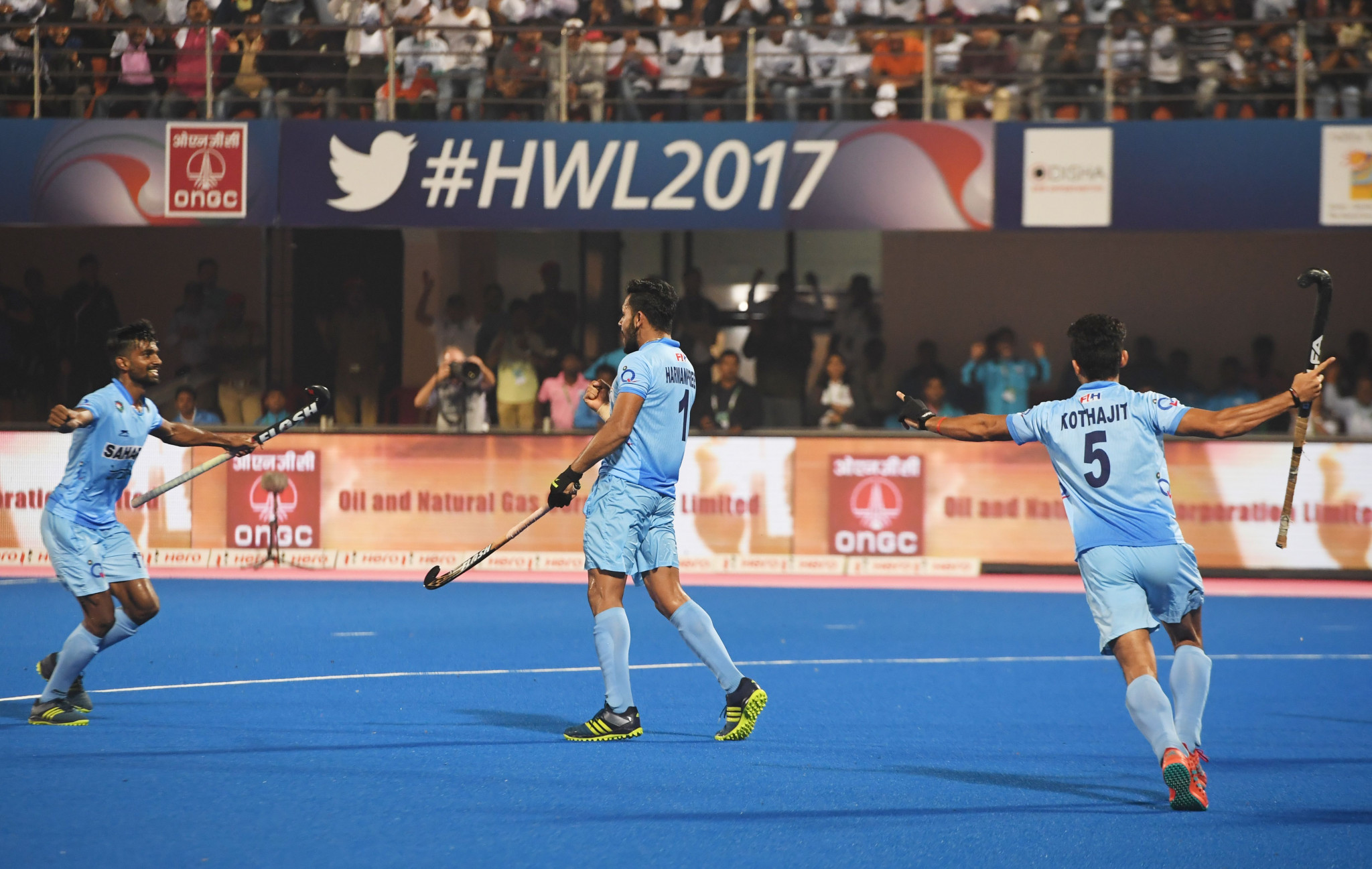 Harmanpreet Singh, centre, scored the winning goal as India beat Germany 2-1 in the bronze medal match of the Hockey World League tournament in Bhubaneswar ©Getty Images