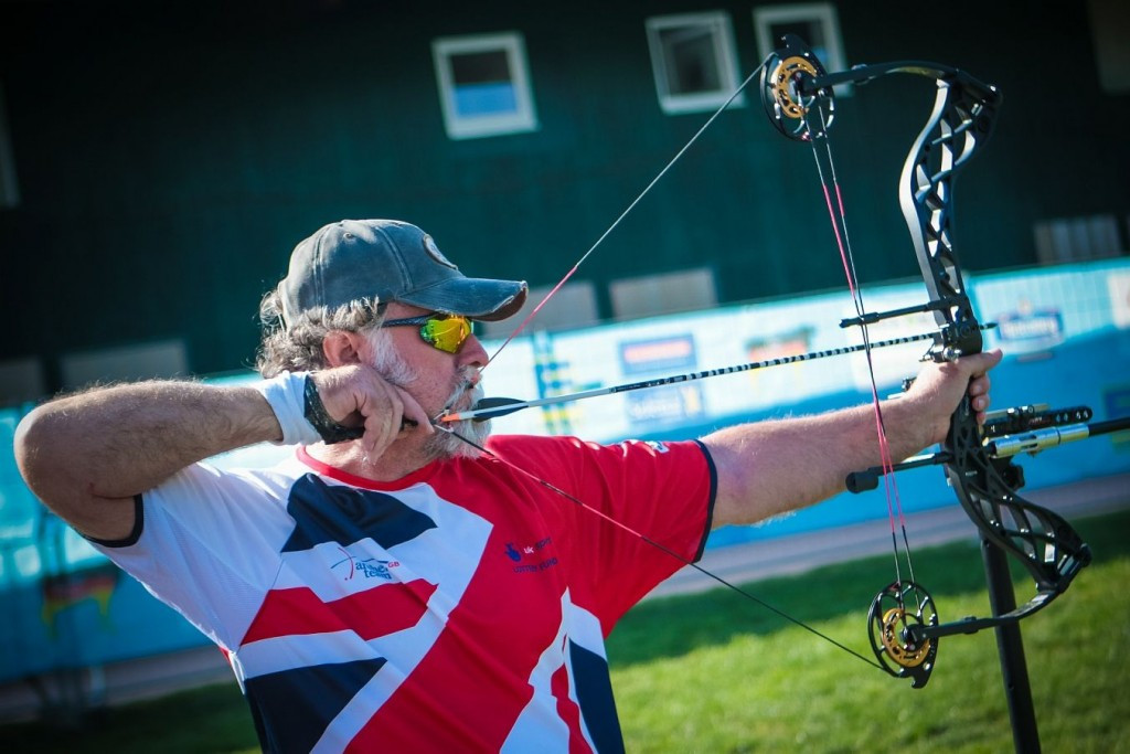 Prowse among those fighting on two fronts as visually impaired competitions return to World Archery Para Championships