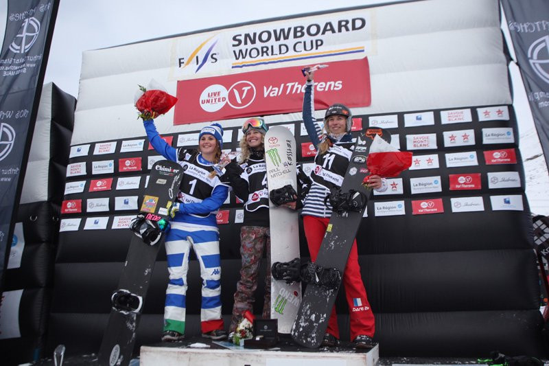 Jacobellis and Berg on top at the International Ski Federation Snowboard World Cup in Val Thorens