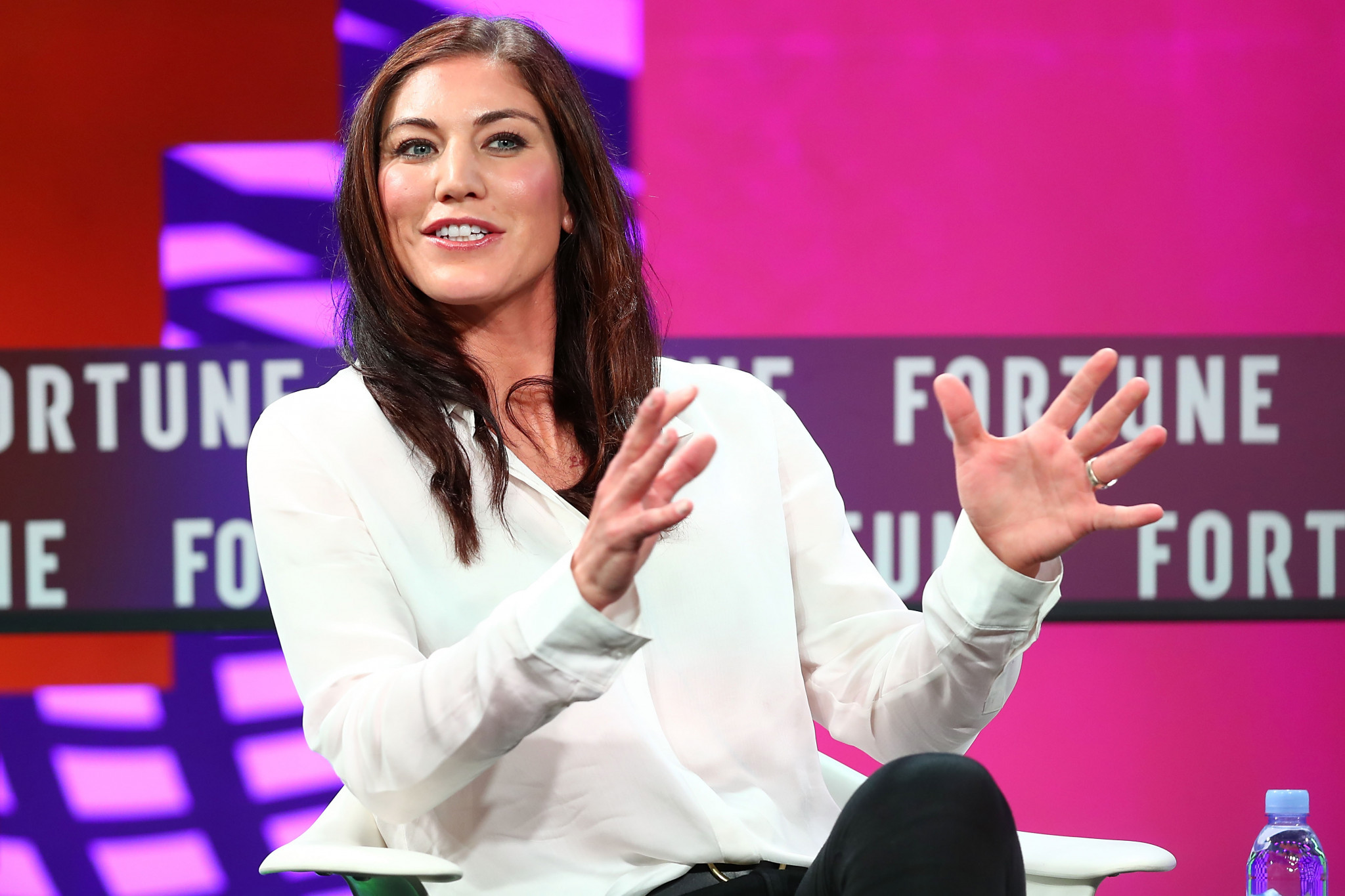 Hope Solo, a former US women's international, has publicly declared her intention to replace Sunil Galati as US Soccer President ©Getty Images