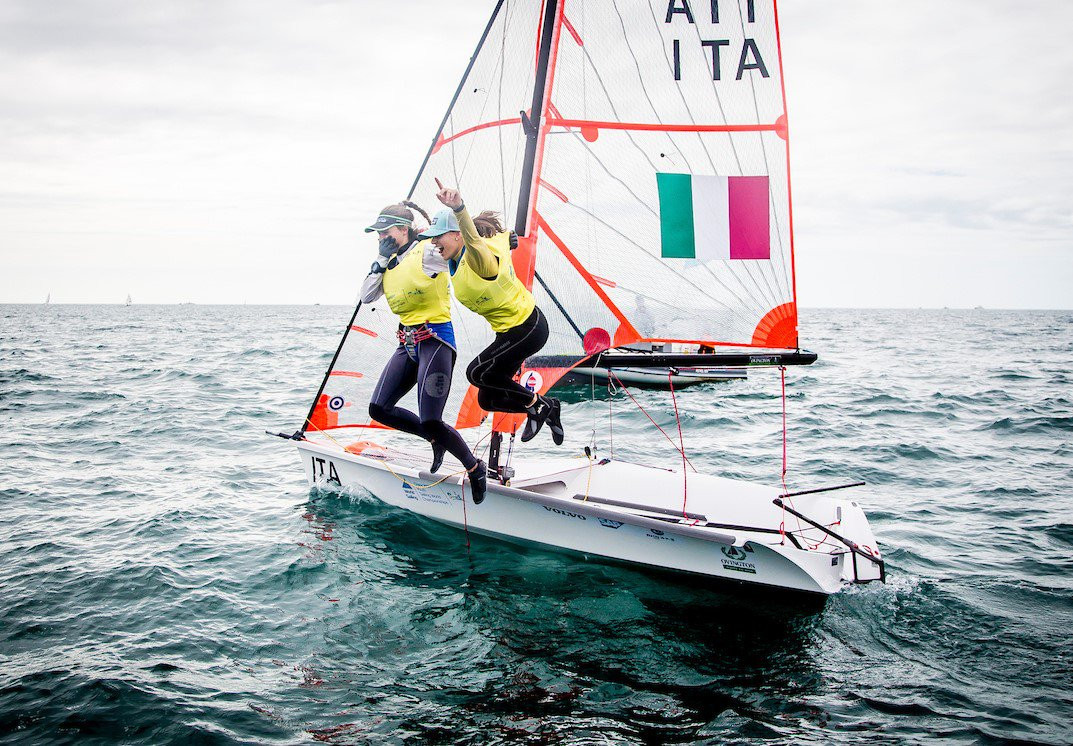 Margherita Porro and Sofia Leoni claimed the first gold medal of the event ©World Sailing/Twitter