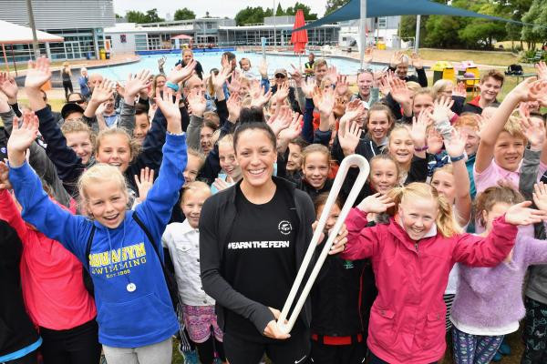 Paralympic swimming star takes Gold Coast 2018 Queen's Baton to Christchurch