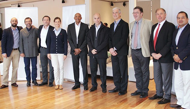 IOC Coordination Commission members pictured during their visit to Buenos Aires, where they were led by Frankie Fredericks (fifth left) ©Buenos Aires 2018