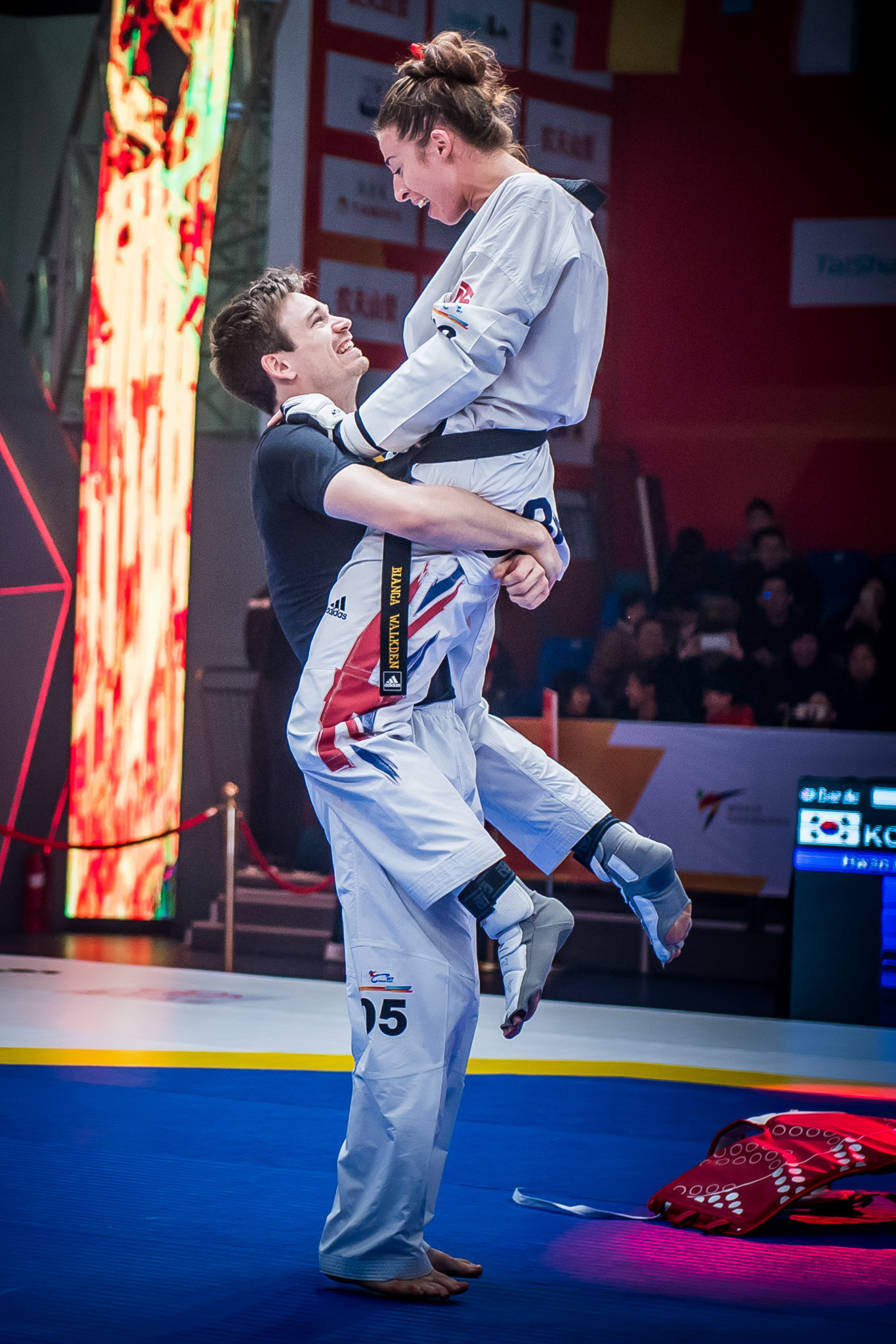 The 26-year-old celebrated with long-term boyfriend Aaron Cook, who fought for Moldova in the men’s under 80kg category today ©World Taekwondo