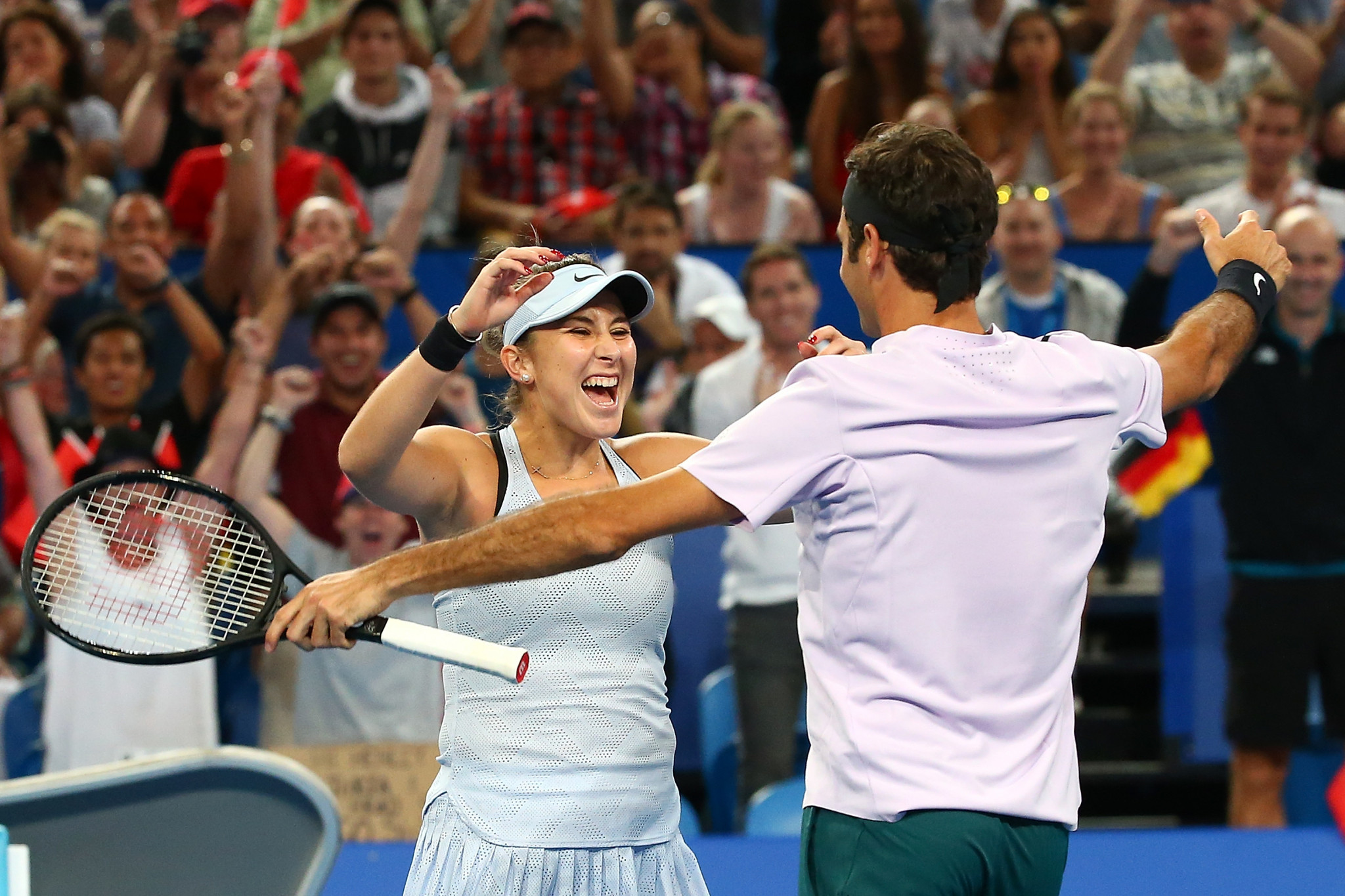 Bencic and Federer beat Zverev and Kerber 4-3, 4-2 in the Fast4 mixed doubles final to clinch the trophy ©Getty Images