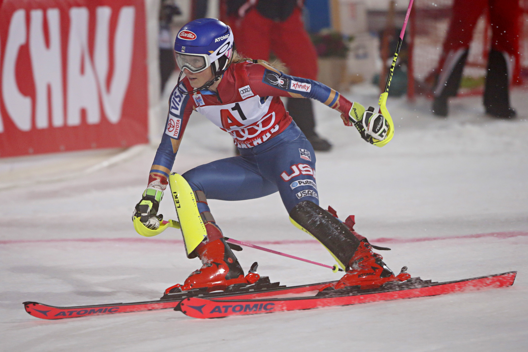 Shiffrin on verge of breaking record as she wins in FIS Alpine Skiing World Cup