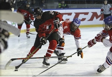 Canada set up a crunch semi-final meeting with arch rivals the United States as they beat the Czech Republic ©IIHF