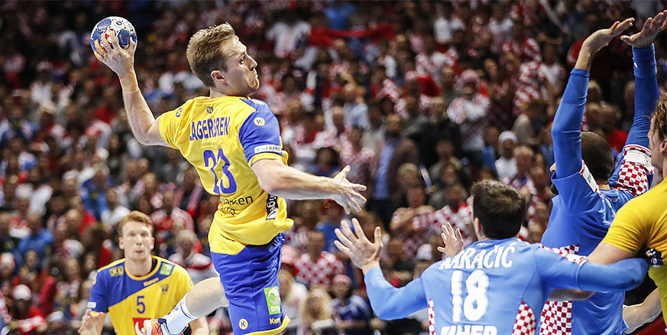 Sweden clinched a win over host nation Croatia ©EHF
