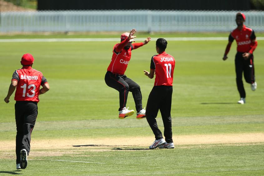 Canada kept alive their hopes of progression by beating Namibia ©ICC