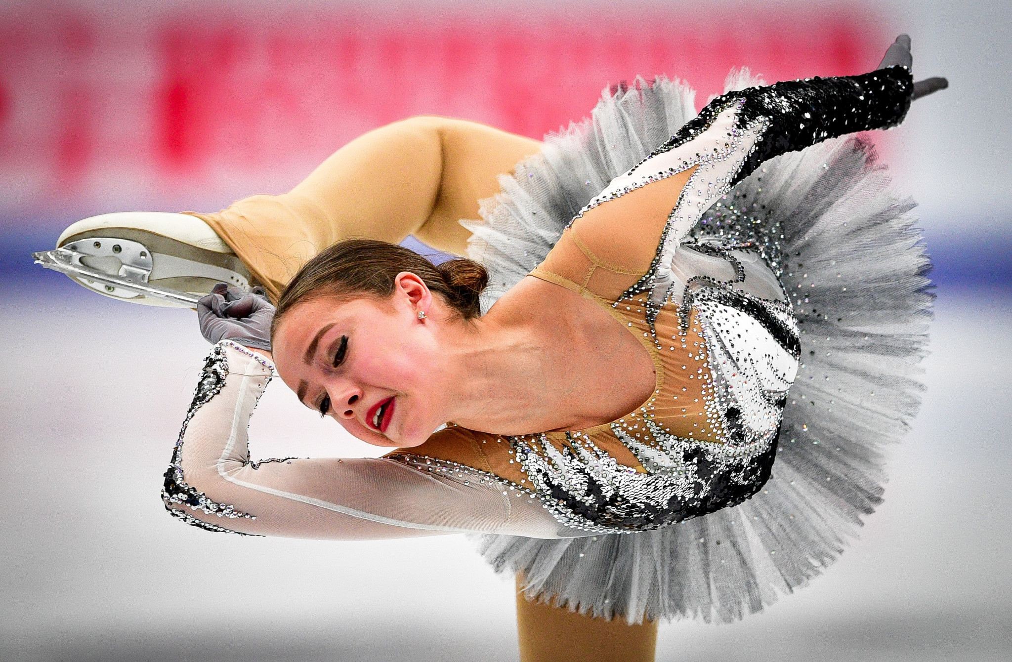 Zagitova spoils Medvedeva comeback as ladies’ event gets underway at ISU European Figure Skating Championships