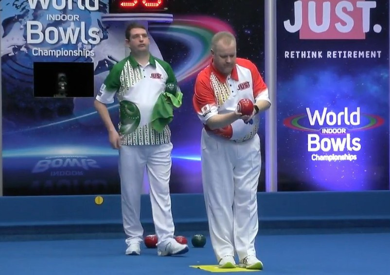Field and Burnett stun defending champions in mixed pairs event at World Indoor Bowls Championships