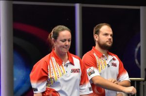 Lesley Doig and Jamie Chestney earned a place in the mixed doubles final at the World Indoor Bowls Championships ©WorldBowlsTour