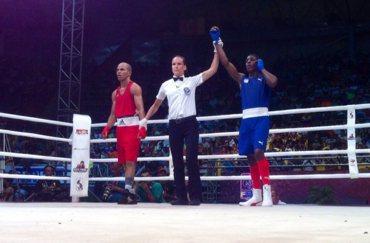 Cuba's Andy Cruz got the better of the Dominican Republic's Héctor Luis Garcia in the bantamweight final