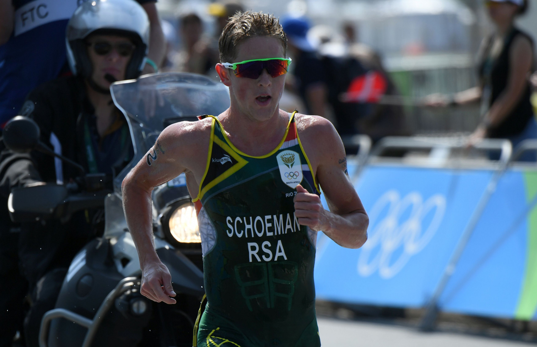 Henri Schoeman finished behind Britain's Brownlee brothers in Rio de Janeiro ©Getty Images
