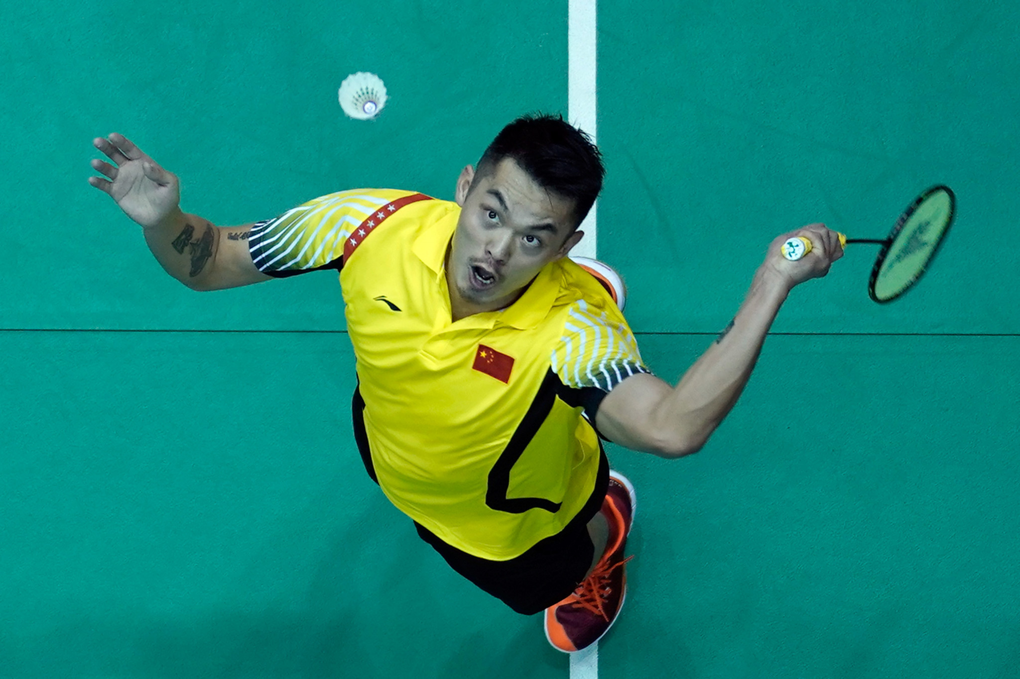 Lin Dan suffers second successive first round loss at BWF Indonesia Masters