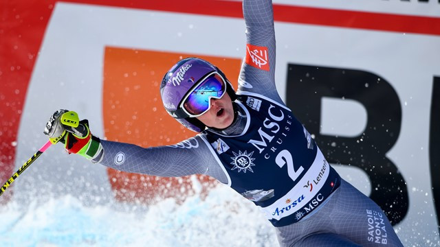 France's Tessa Worley acclaims FIS World Cup victory in the giant slalom at Lenzerheide in Switzerland ©FIS