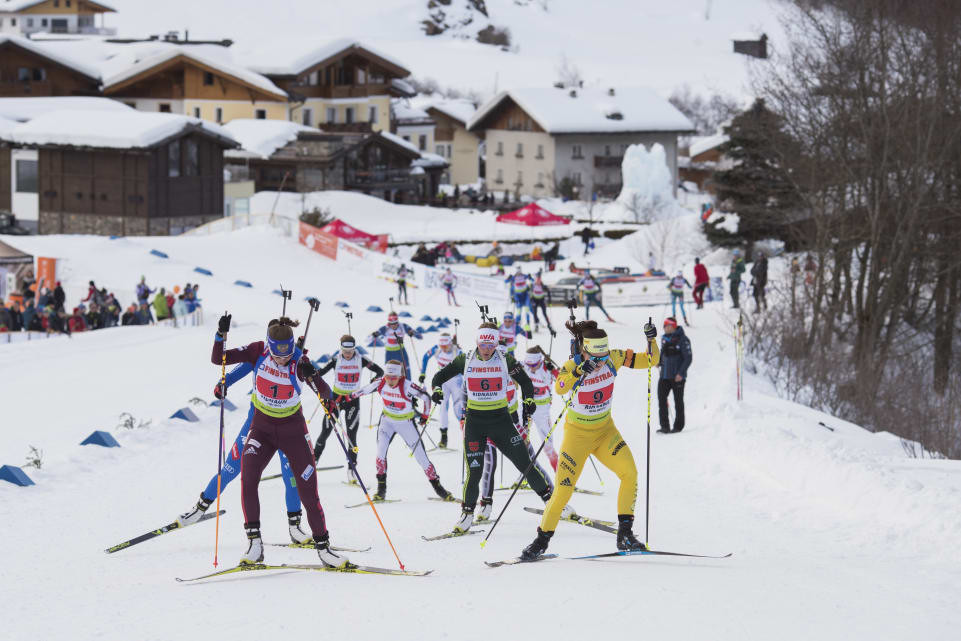 Ukraine triumphed in a frantic mixed relay event ©IBU