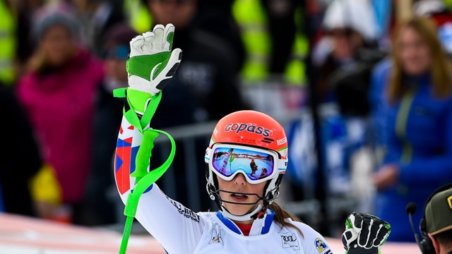 Slovakia’s Petra Vlhova salutes an unexpected win at the World Cup slalom event in Lenzerheide ©FIS