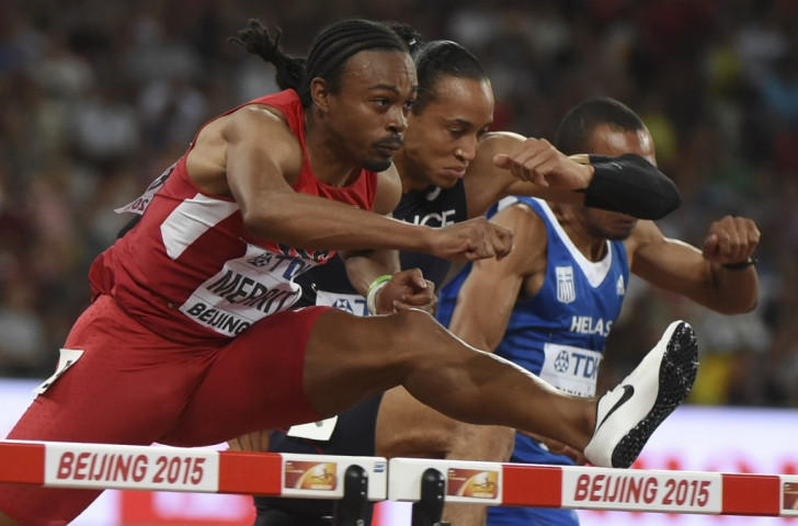 Aries Merritt, the US 110m hurdles world record holder pictured en route to his bronze medal. He revealed aferwards that he now knows the date of his kidney transplant, with the donor being his sister ©Getty Images