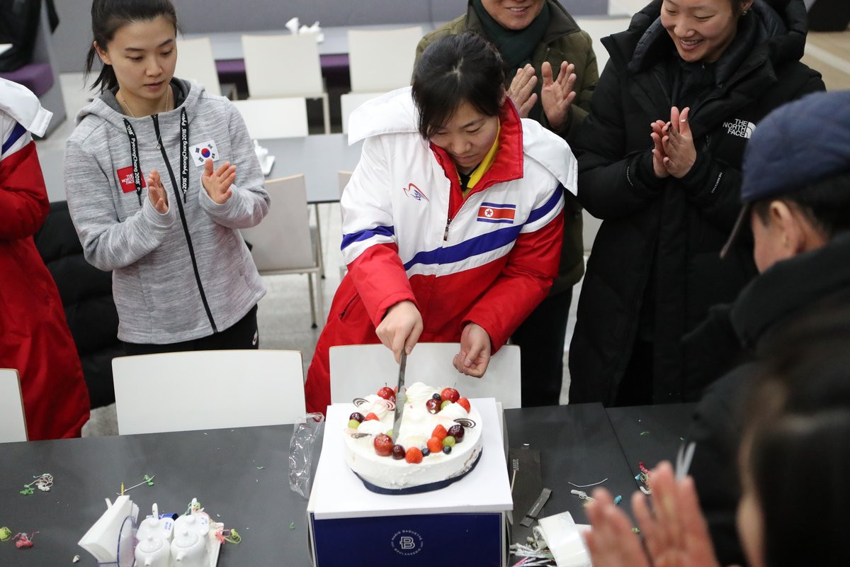 Players from the unified Korean women's ice hockey team held a special birthday celebration for  Jin Ok, one of the North Korean players in the squad, which IOC President Thomas Bach has hailed as a Sign of the 
