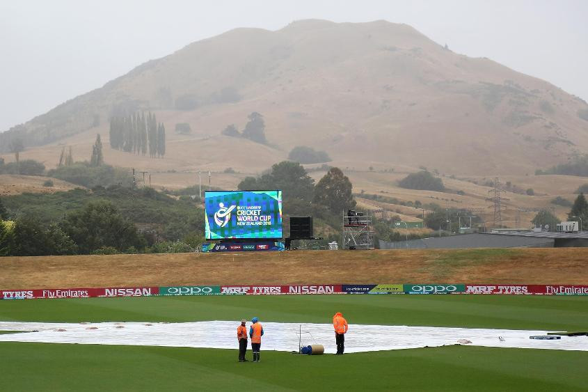 Pakistan's clash with Afghanistan was washed out in Queenstown ©ICC