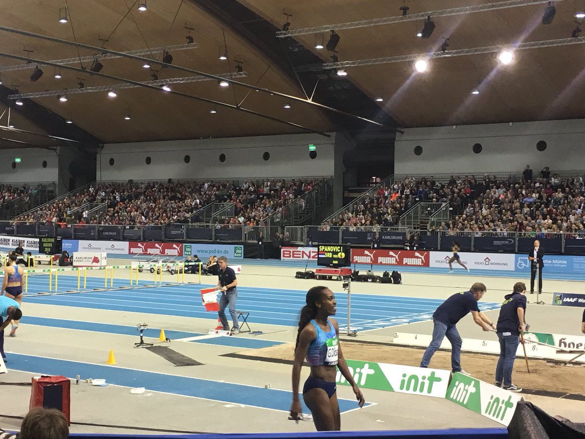 Dibaba achieves world-leading time at IAAF Indoor Tour event in Karlsruhe