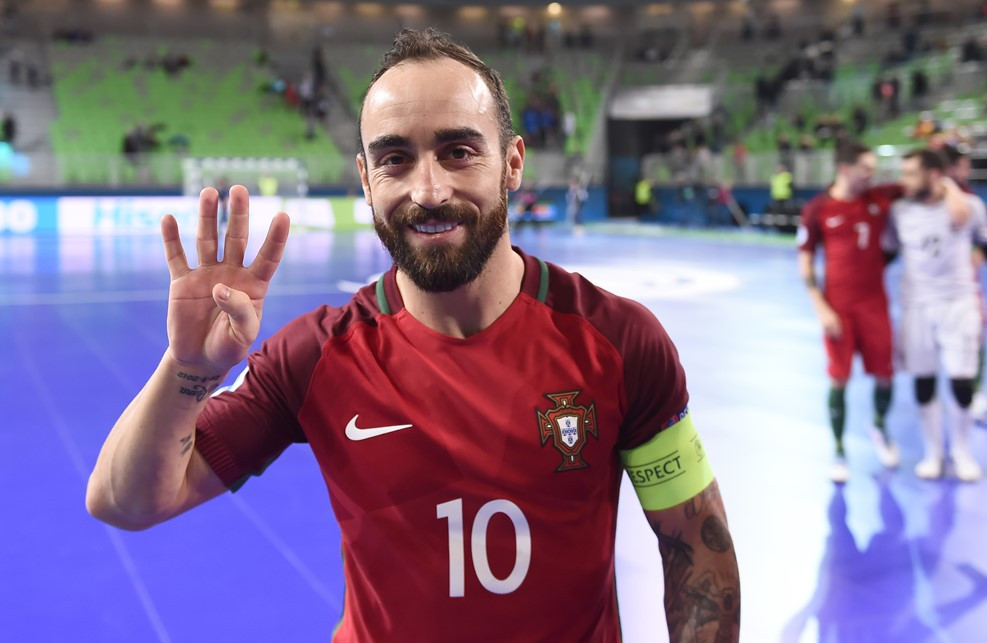 Ricardinho scored four goals as Portugal cruised past Azerbaijan ©UEFA