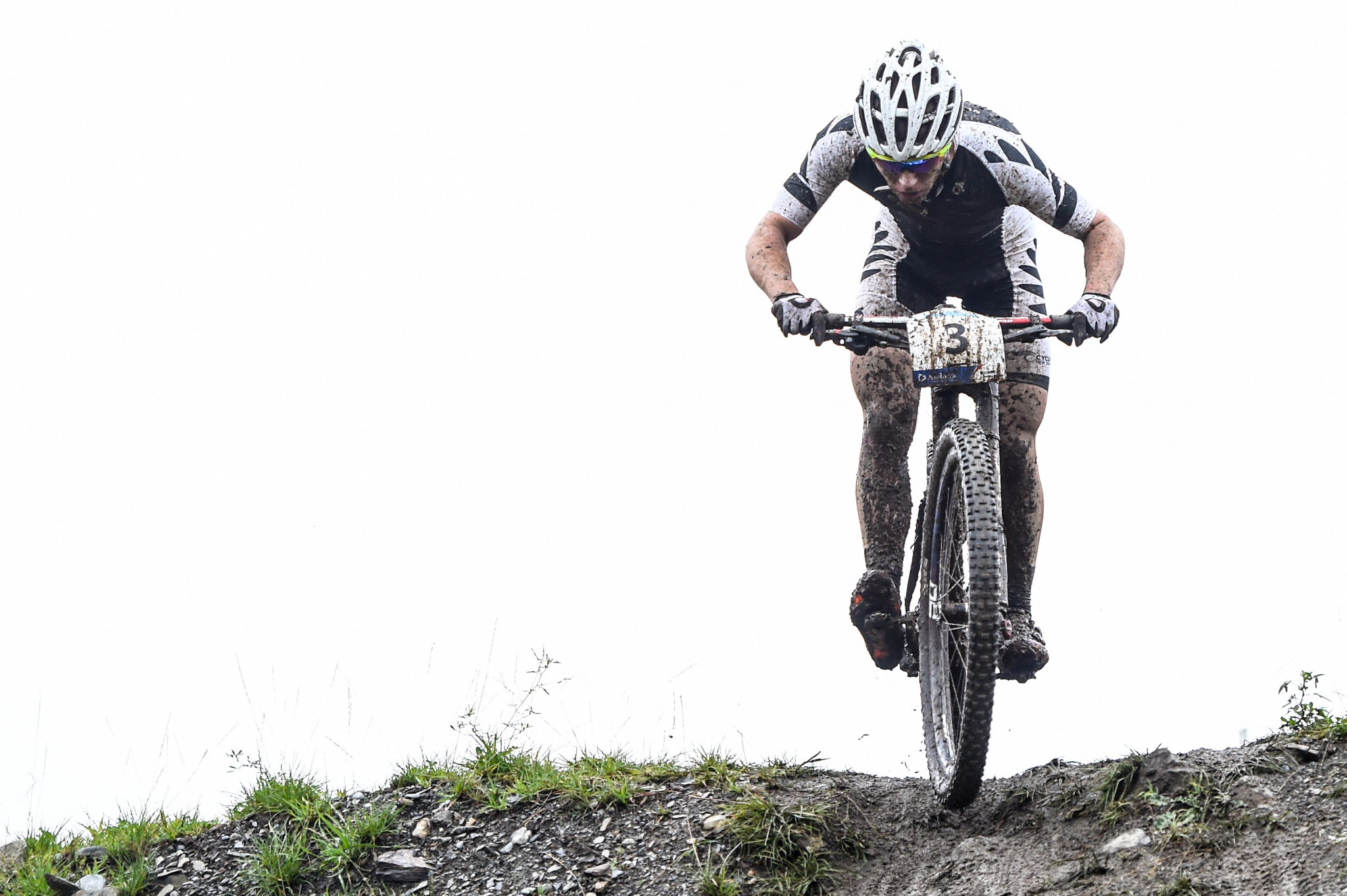 Cooper hoping for glory at Oceania Mountain Bike Championships