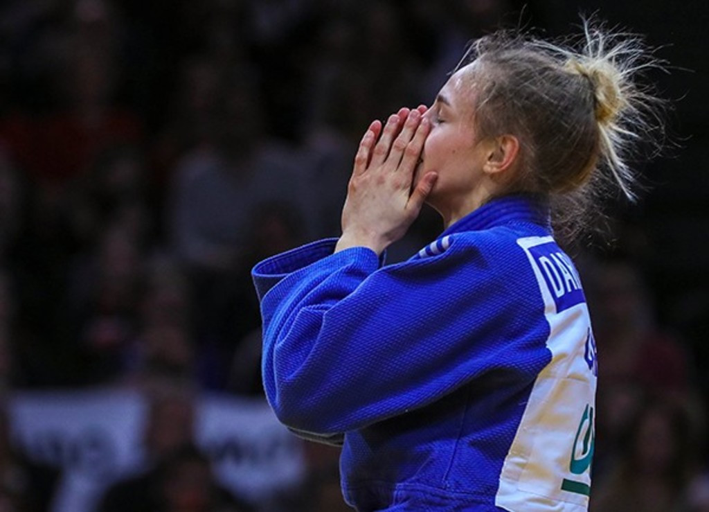  Teenagers Bilodid and Abe triumph at Paris IJF Grand Slam as Canada and Kosovo break new ground