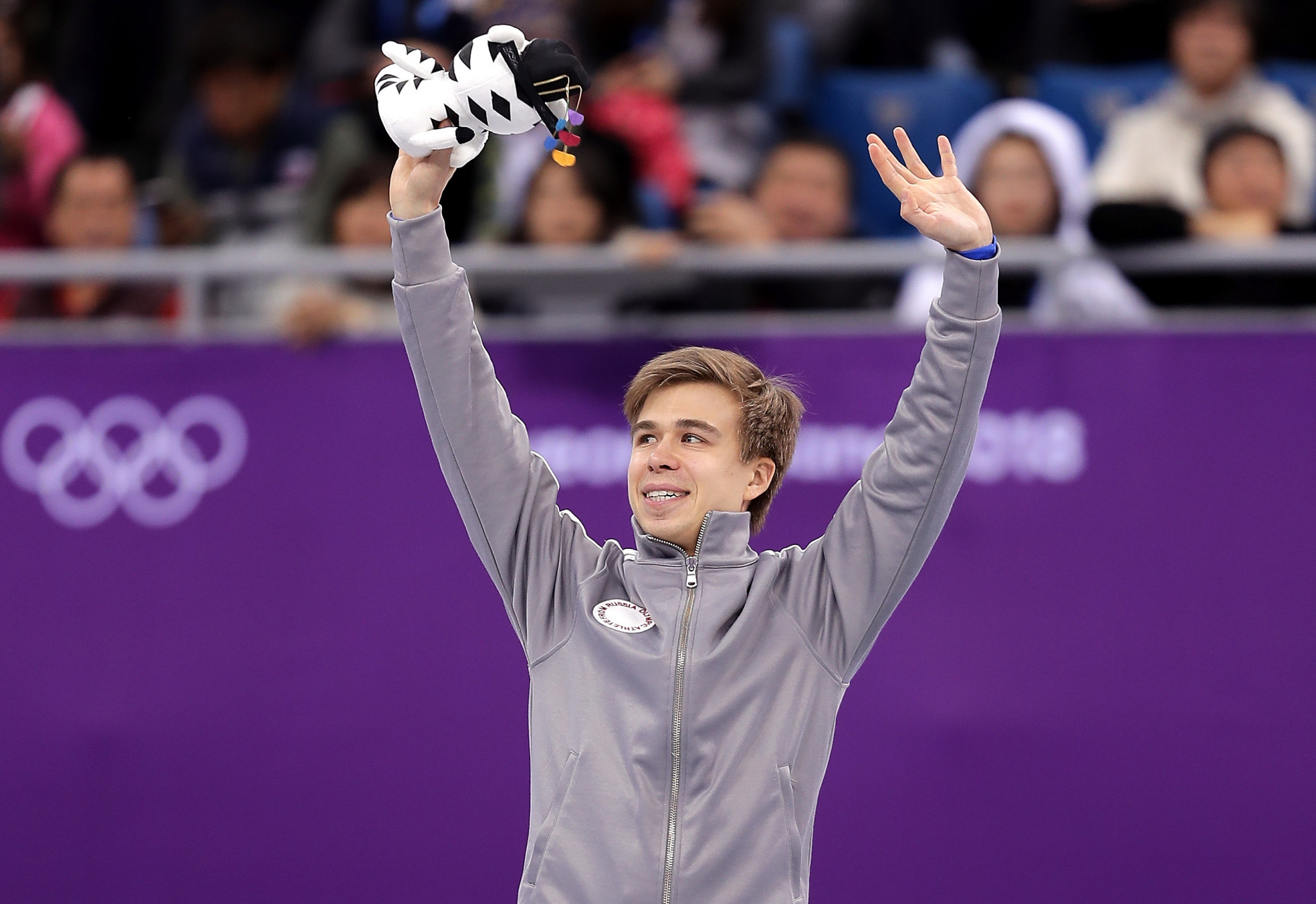 Semen Elistratov won a short-track speed skating bronze medal ©Getty Images