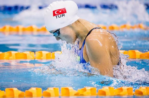 Gunes in stunning form as Turkish star scoops superb gold on final day of FINA World Junior Championships