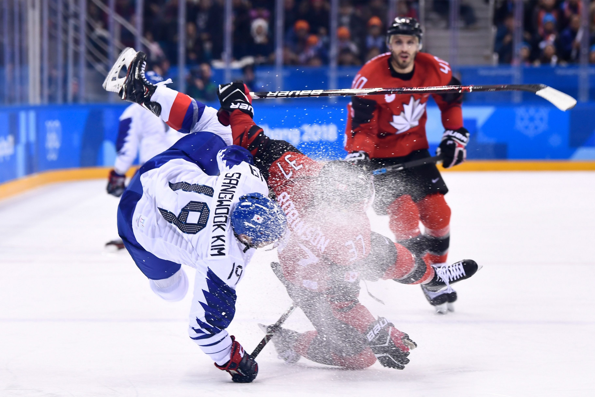 There were more clashes in the ice hockey tournament as preliminary round action continued ©Getty Images