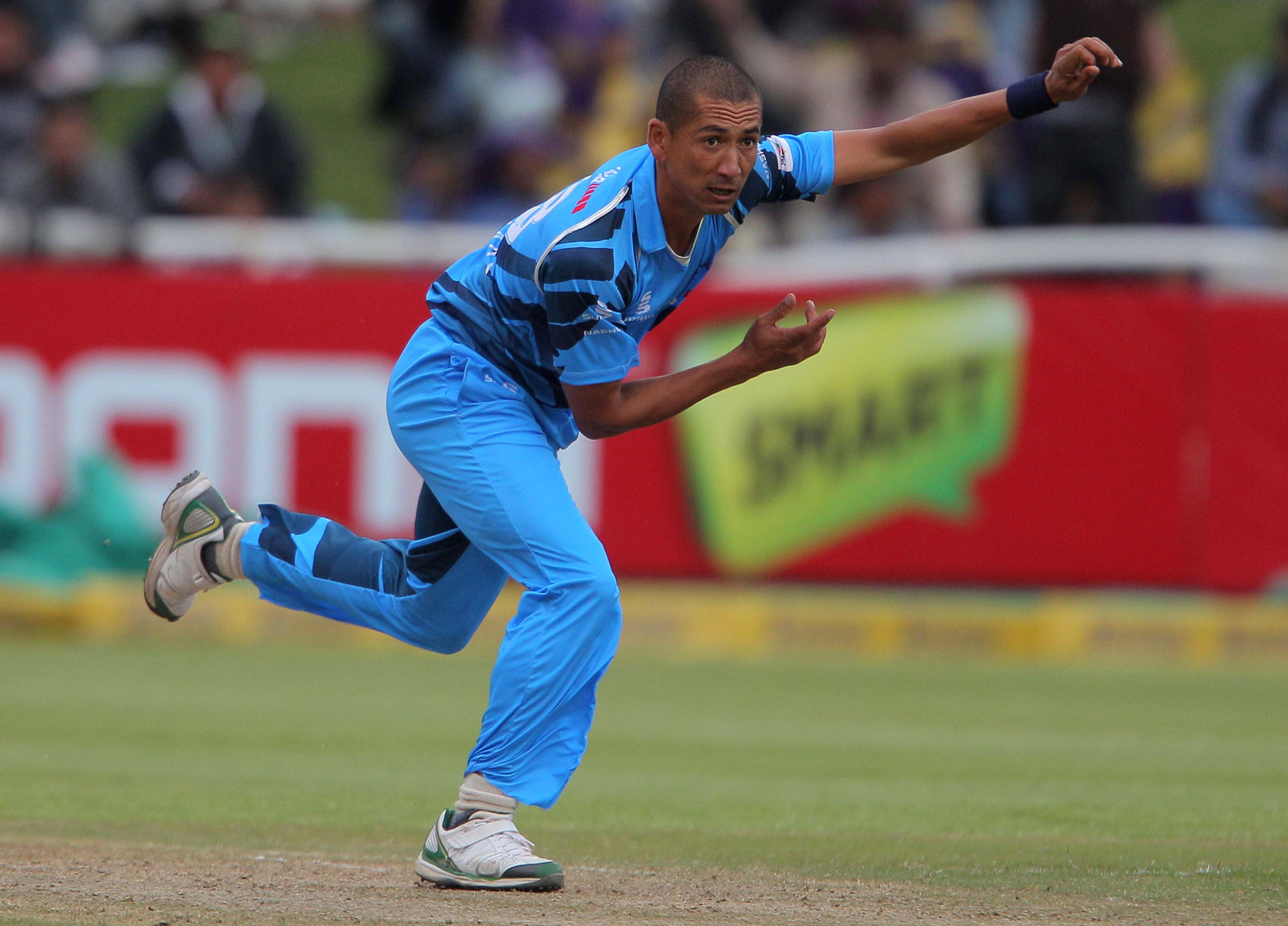 Alfonso Thomas has played domestic one-day cricket in more than four countries ©Getty Images