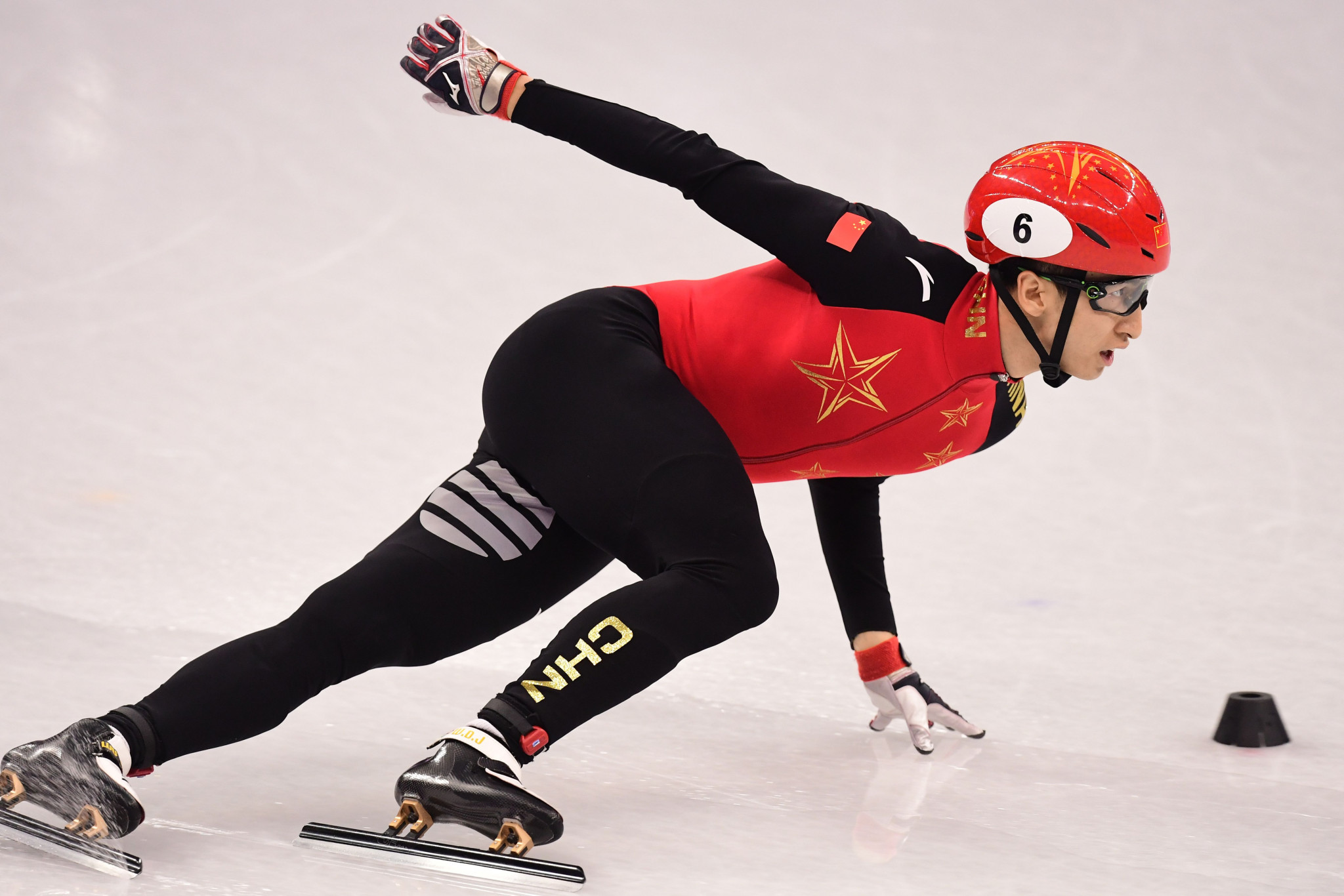 Wu Dajing sealed China's first gold medal at Pyeongchang 2018 with a world record-breaking display ©Getty Images