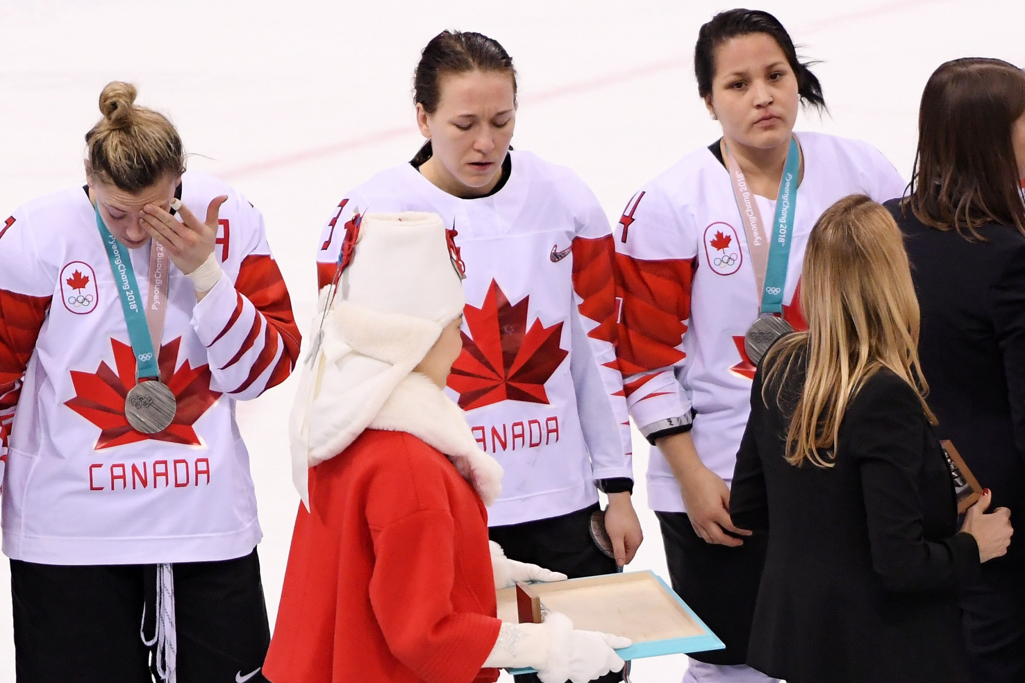 Canada were denied a fifth successive Olympic title by their North American counterparts ©Getty Images