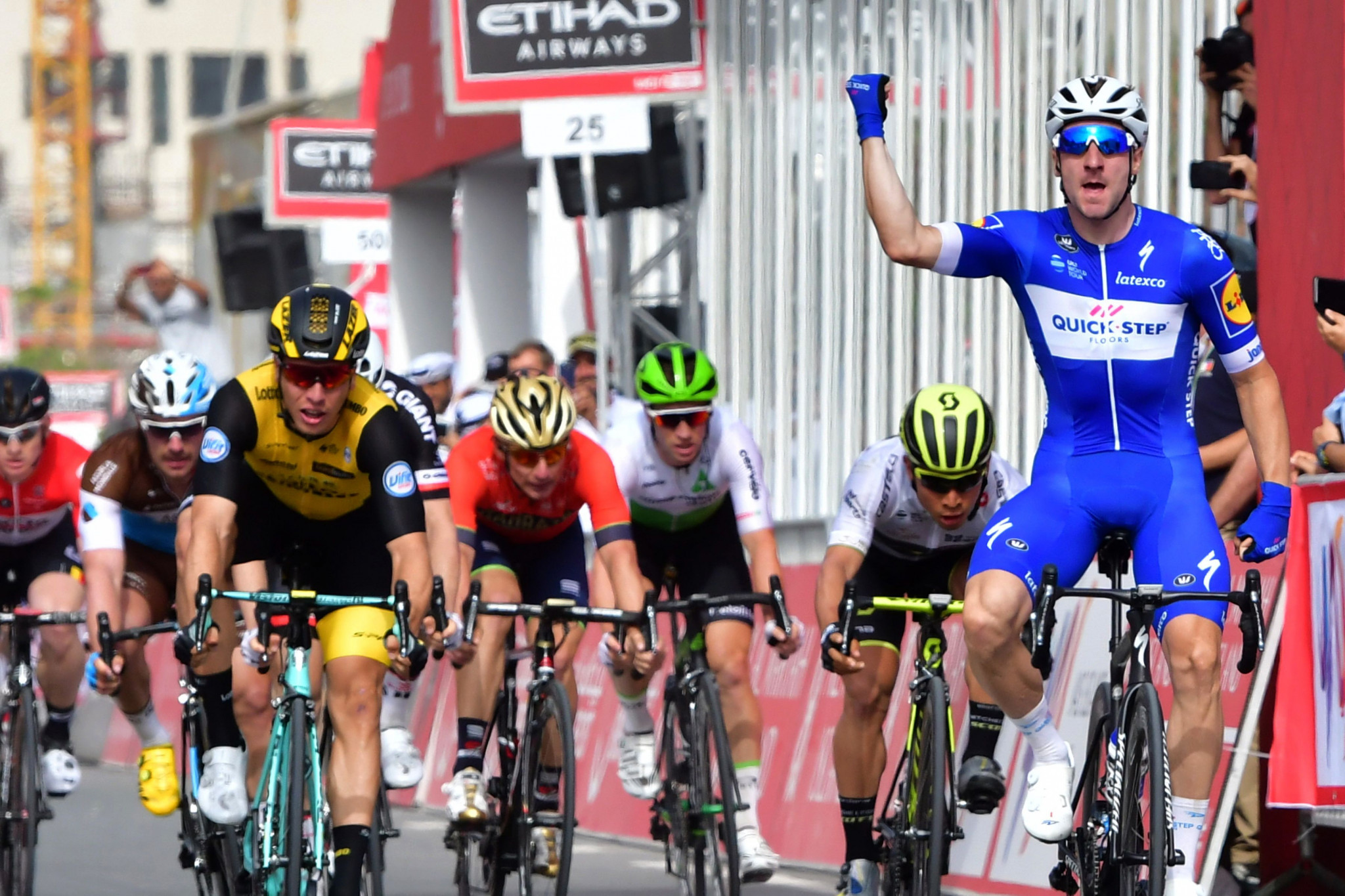 Viviani assumes race lead after winning second stage of Abu Dhabi Tour
