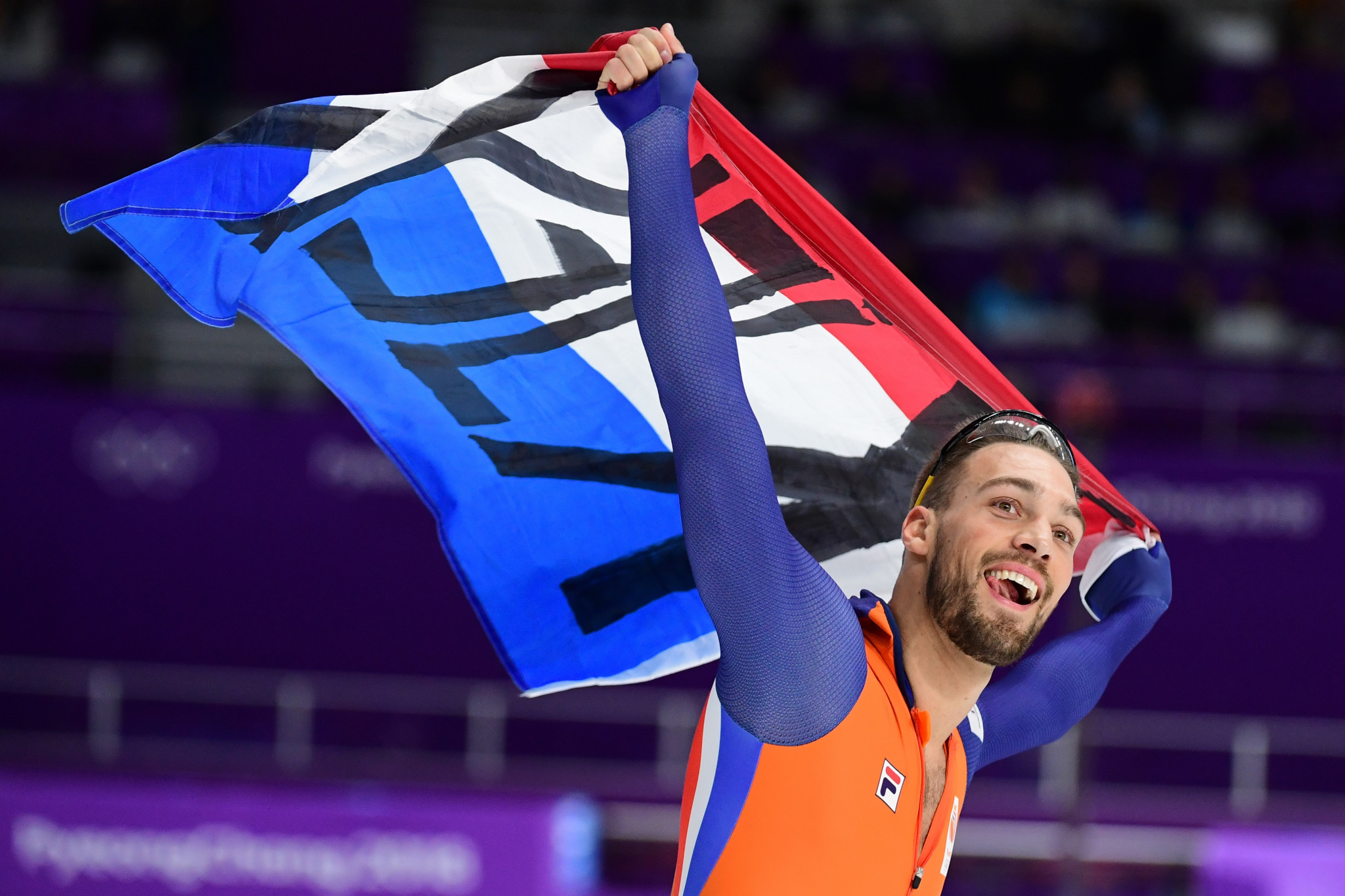 Dutchman becomes only third speed skater in Olympic history to compete 1,000m and 1,500m double