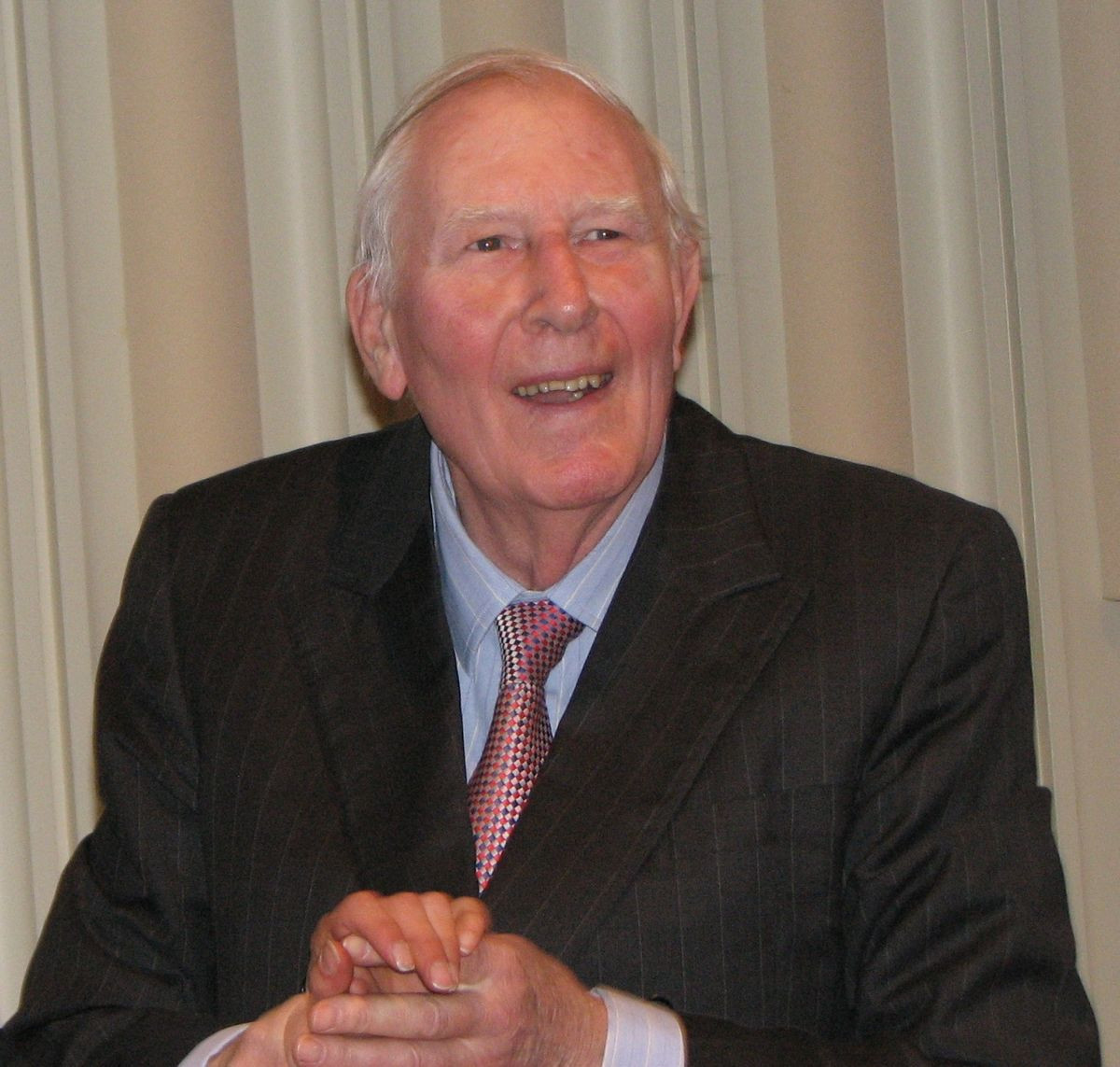 Sir Roger Bannister dies at age of 88