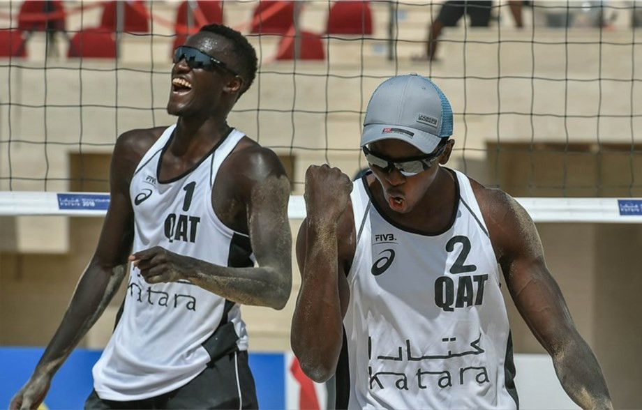 Cherif Younousse and Tajin Ahmed continued their progression ©FIVB